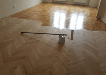 Dům Za divadlem – renovace parket